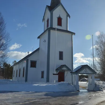 Dating From 1721 Without Internet - Electricity Or Running Water But With A Traditional Red Painted Outhouse