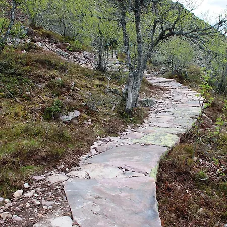 Lejlighed Anno 1721 Uten Internett, Strom, Vann - Men Med Rodmalt Utedo