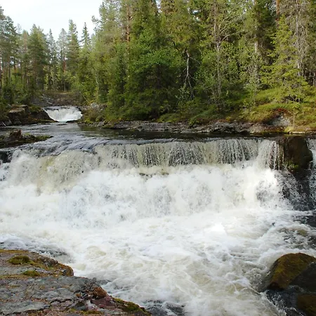 Lejlighed Anno 1721 Uten Internett, Strom, Vann - Men Med Rodmalt Utedo