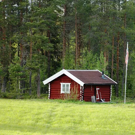 Dating From 1721 Without Internet - Electricity Or Running Water But With A Traditional Red Painted Outhouse *